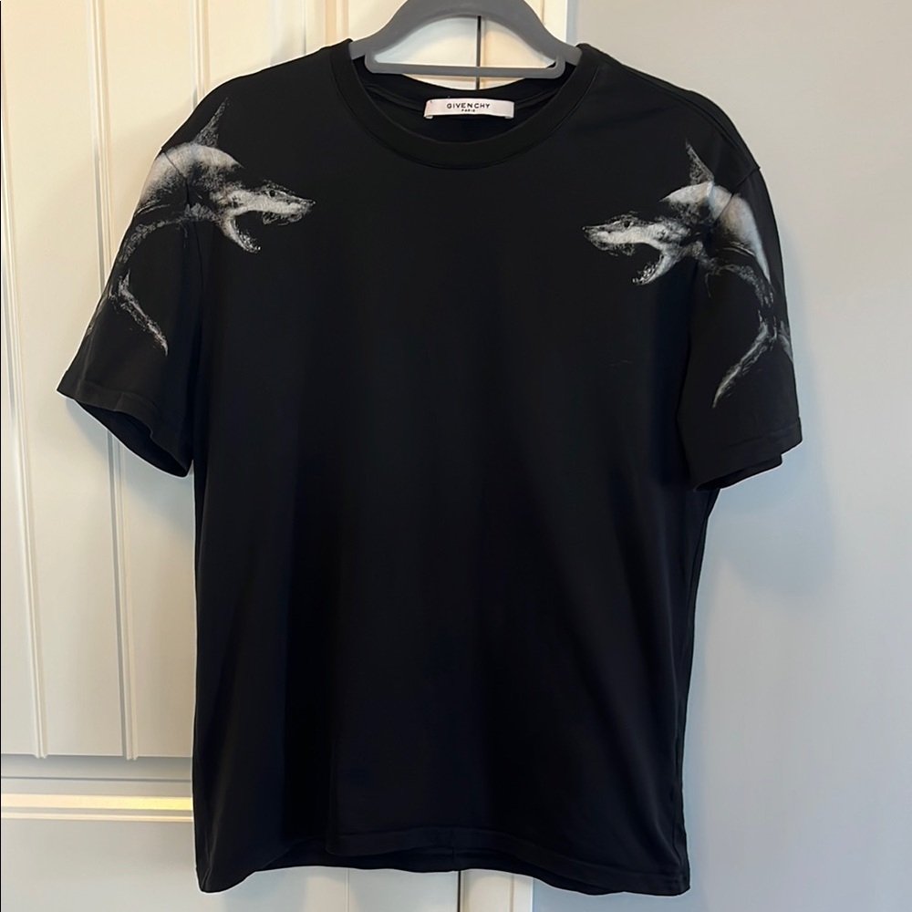 Givenchy Black Short Sleeve with shark and number print Tee L